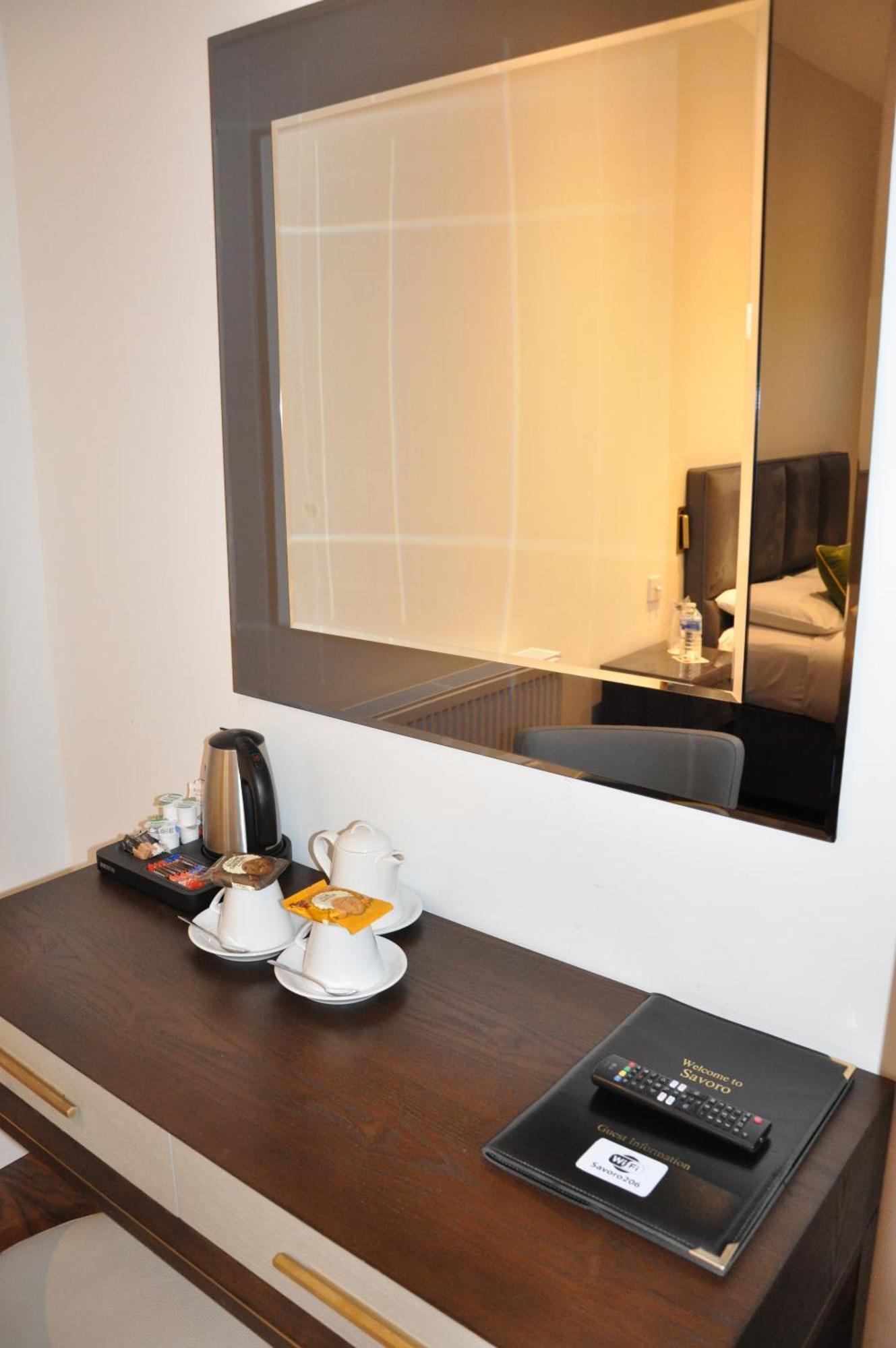 Hotel Nap Inn Барнет Екстериор снимка