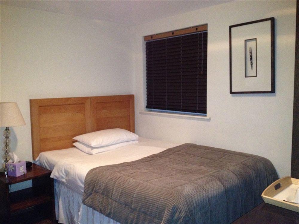 Hotel Nap Inn Барнет Екстериор снимка